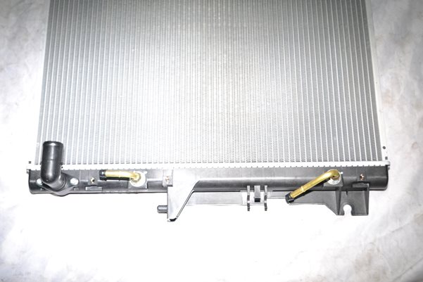 Motor Radyatörü OTOMATIK