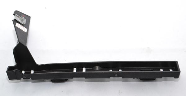 Ön Tampon Bağlantı Ayağı Sol