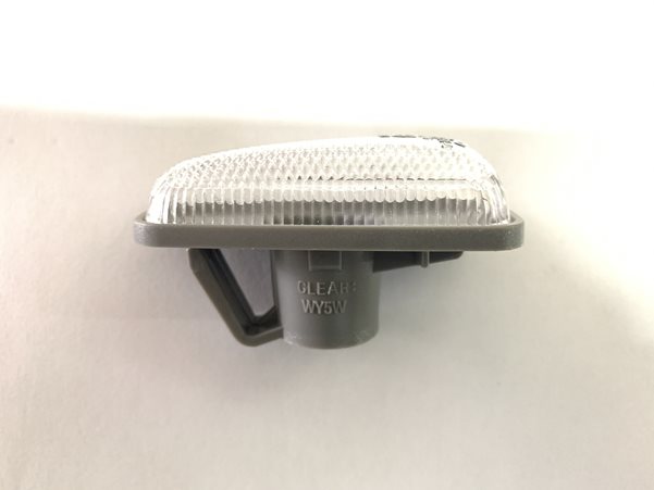 Çamurluk Sinyali Beyaz