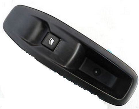 Sağ Ön Kapı Cam Düğmesi