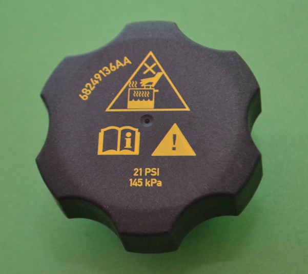 Radyatör Ek Depo Kapağı