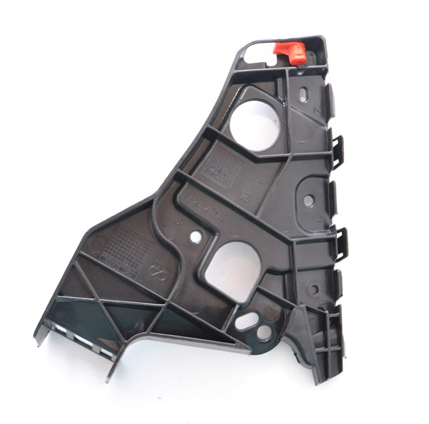 Ön Tampon Bağlantı Ayağı Sağ