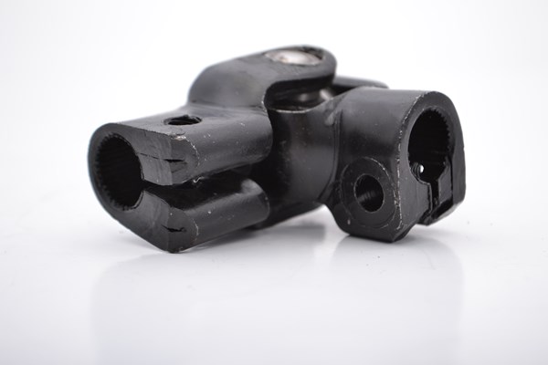 Direksiyon Mafsalı Kısa